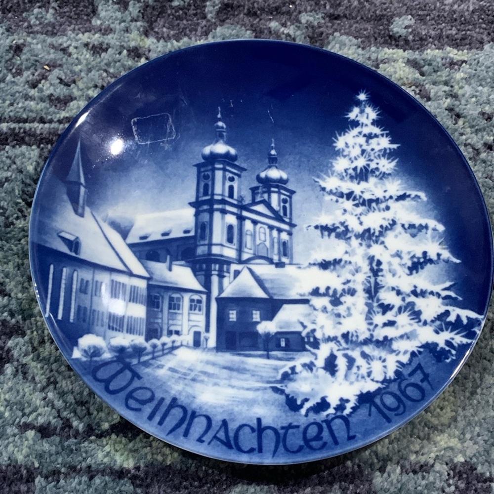 Vintage Bareuther Christmas Plate 1967 blue & white Bavaria Germany